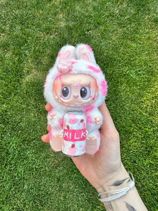 Labubu - Strawberry Milkshake🍓