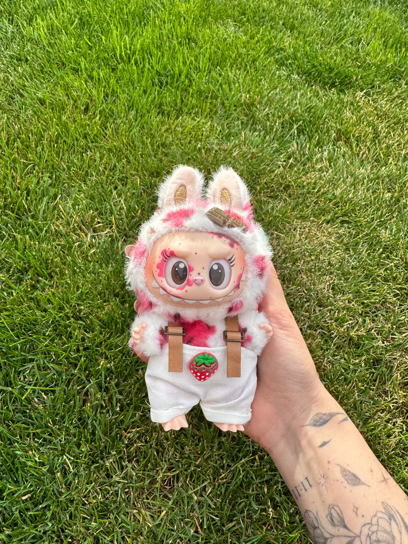 Labubu - Strawberry chicc